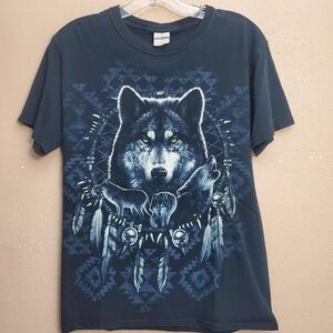 Blue wolf tee with feathers and tribal pattern
